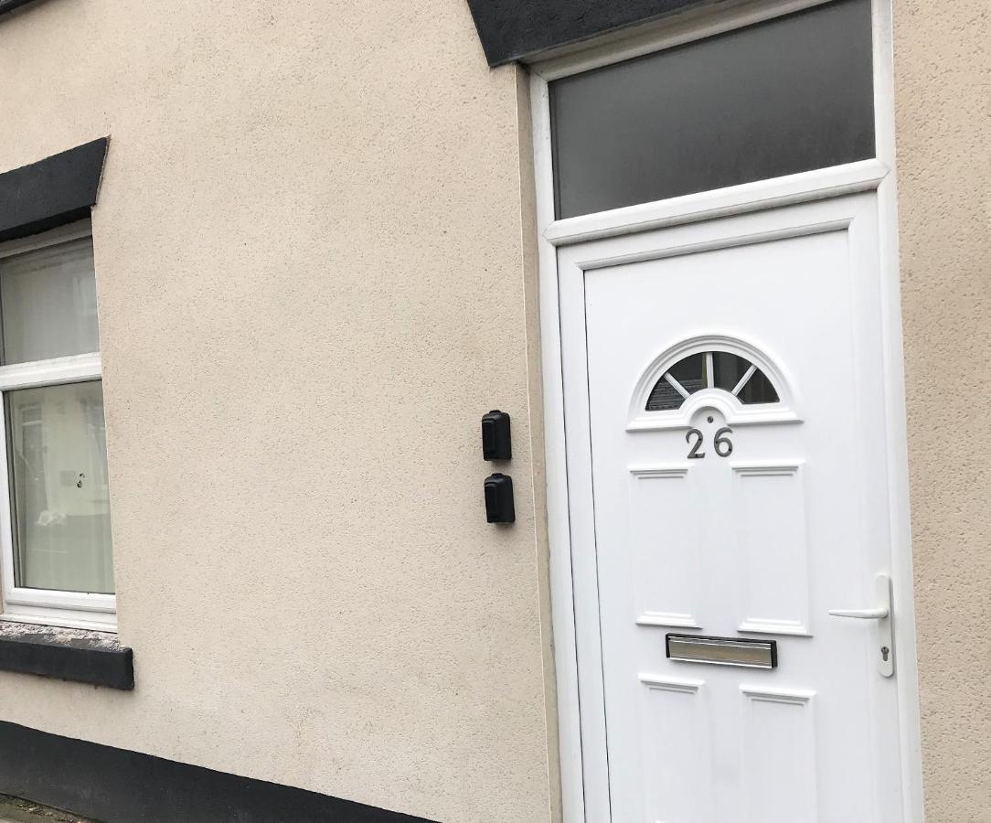 Restful 1-Bedroom Flat In St Helens St Helens  Экстерьер фото
